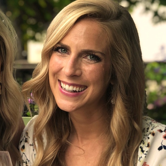 Meet Alyssa! - Picture 2 of 10